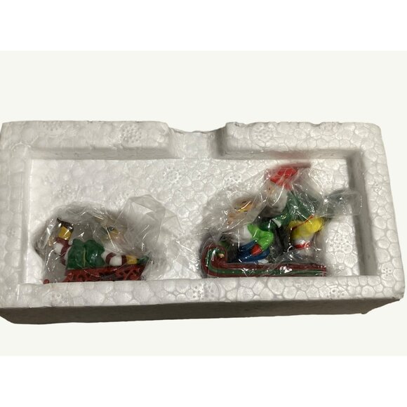 The Heritage Village Accessories Collection  Testing The Toys Figurines - Picture 11 of 11